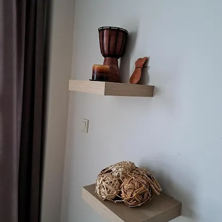Apartment 2 *
